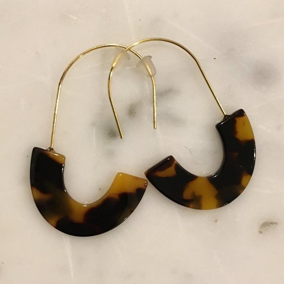 C&C 14k Gold Earrings - Picture 4 of 6